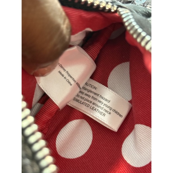 Disney Parks Loungefly Minnie Mouse Fanny Pack Belt Bag Sequin Bow Polka Dot - Picture 4 of 4